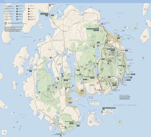 Acadia umfasst einen großen Teil von Mount Desert Island an der Küste von Maine, wo runde Granitberge auf den kalten…