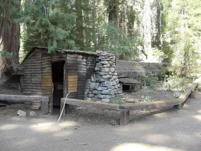 Two neighboring parks in California’s southern Sierra Nevada, Sequoia and Kings Canyon, are run together as one