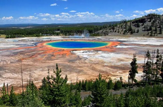 Grand Prismatic Spring vom Fairy-Falls-Aussichtspunkt – Yellowstone-Nationalpark