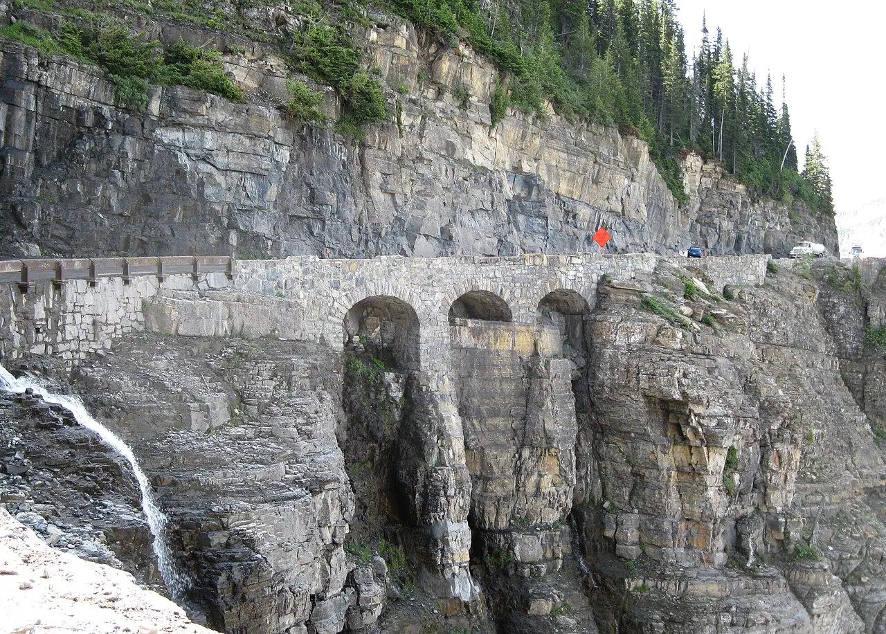 West Glacier – Going-to-the-Sun Road
