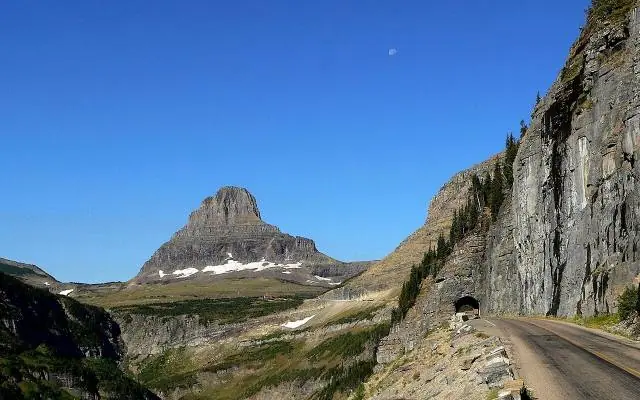 Logan Pass – Going-to-the-Sun Road